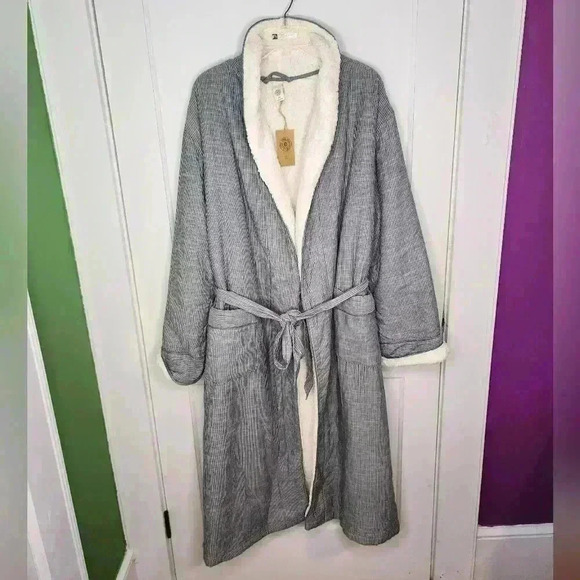 NWT Levi's Levi Strauss x Target Womens S/M Dark Chambray Sherpa Winter Robe - Picture 1 of 5